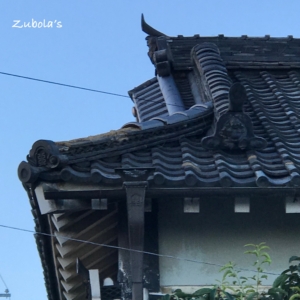 台風21号の爪痕。古民家の瓦が飛んで壊れました。Typhoon Jebi (Typhoon No. 21)